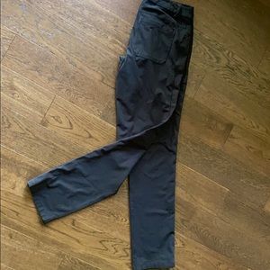 Men’s classic Lululemon ABC Pant size 30